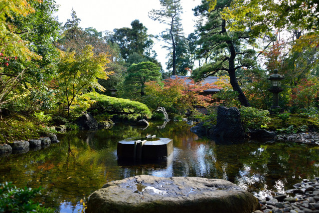 寒川町「八氣の泉」